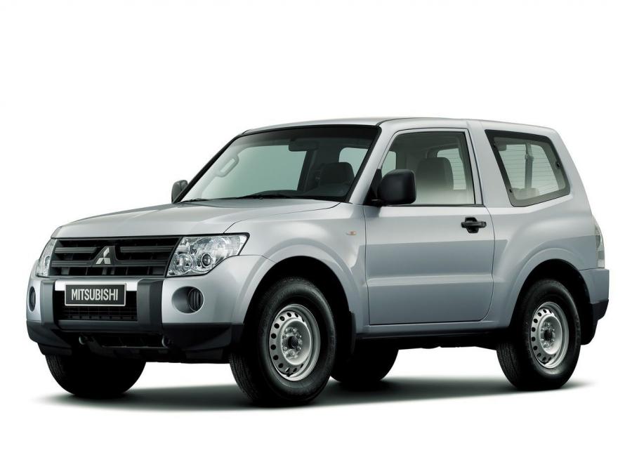 Mitsubishi Pajero 3-Door '2006